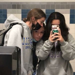 Meet your Posher, Caroline